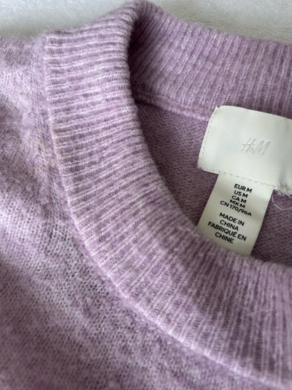 H&M Pastel Lilac Crewneck Sweater - Women's